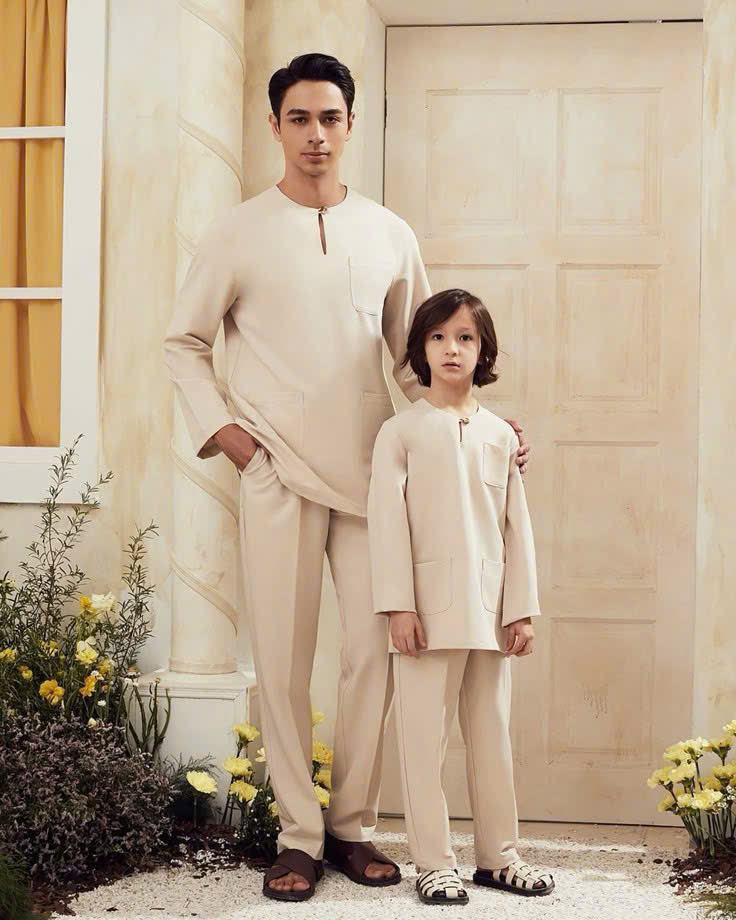 Signature Baju Kurung