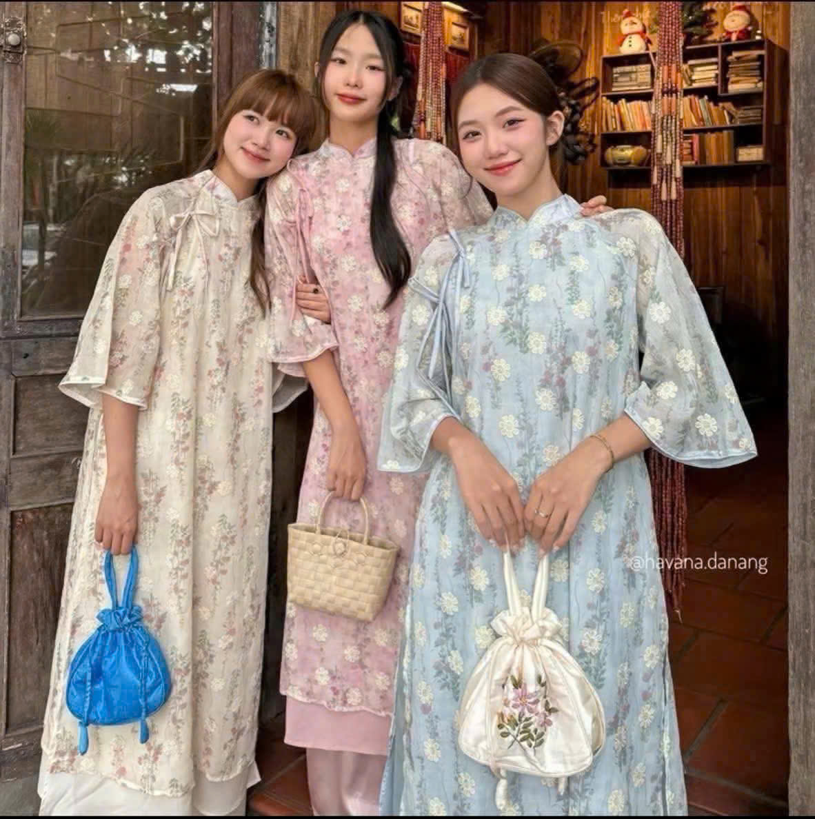 Traditional Ao Dai